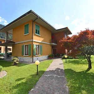 Fontana Fiorita , Iseo Italië
